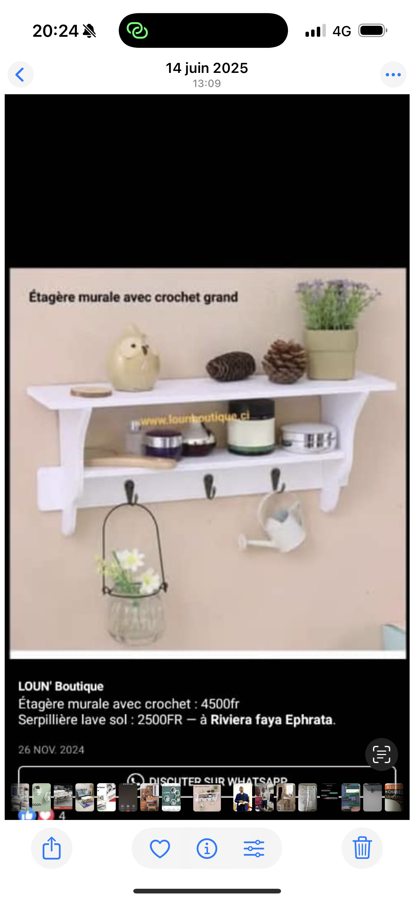 Étagère avec crochet